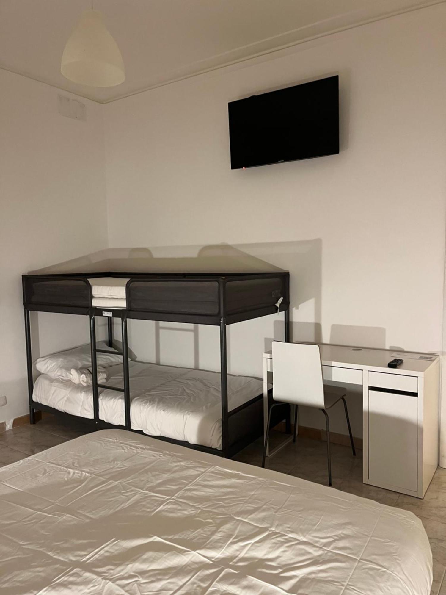 Scalo 71 Guest House Rom Exterior foto